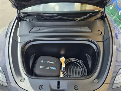 2022 Tesla Model Y - Thumbnail