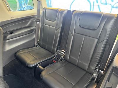 2018 Isuzu Mu-X - Thumbnail