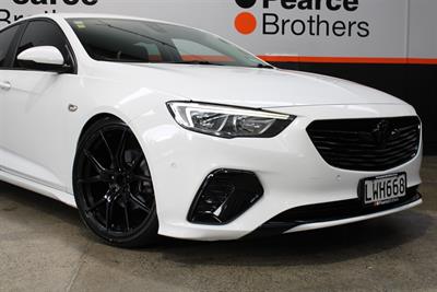 2018 Holden Commodore - Thumbnail