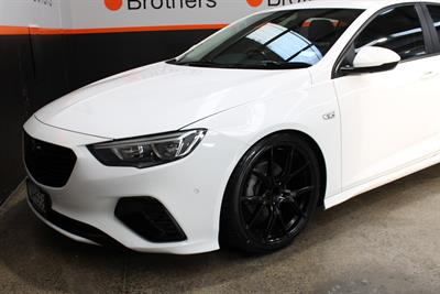 2018 Holden Commodore - Thumbnail