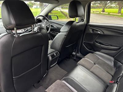 2013 Holden Commodore - Thumbnail