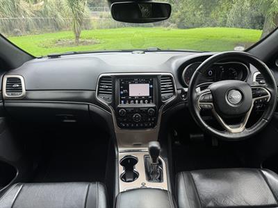 2017 Jeep GRAND CHEROKEE - Thumbnail