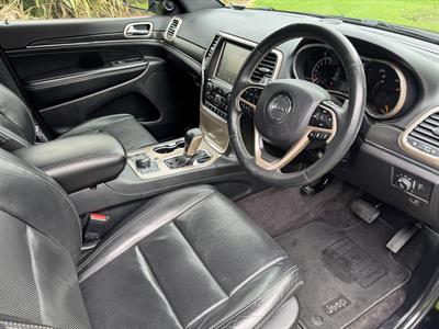 2017 Jeep GRAND CHEROKEE - Thumbnail