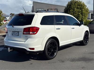 2015 Dodge Journey - Thumbnail