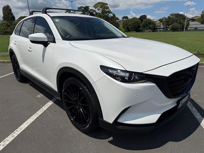 2017 Mazda CX-9 - Thumbnail