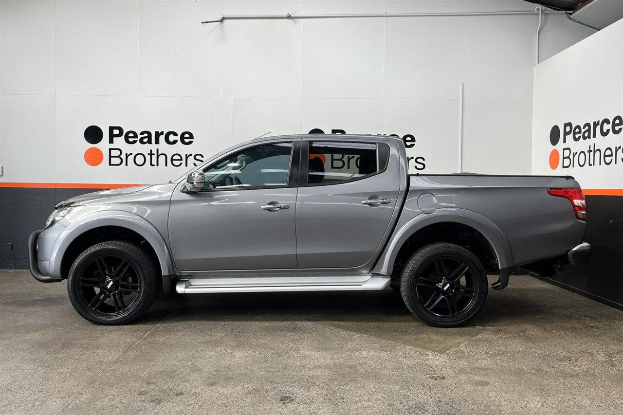 2017 Mitsubishi Triton