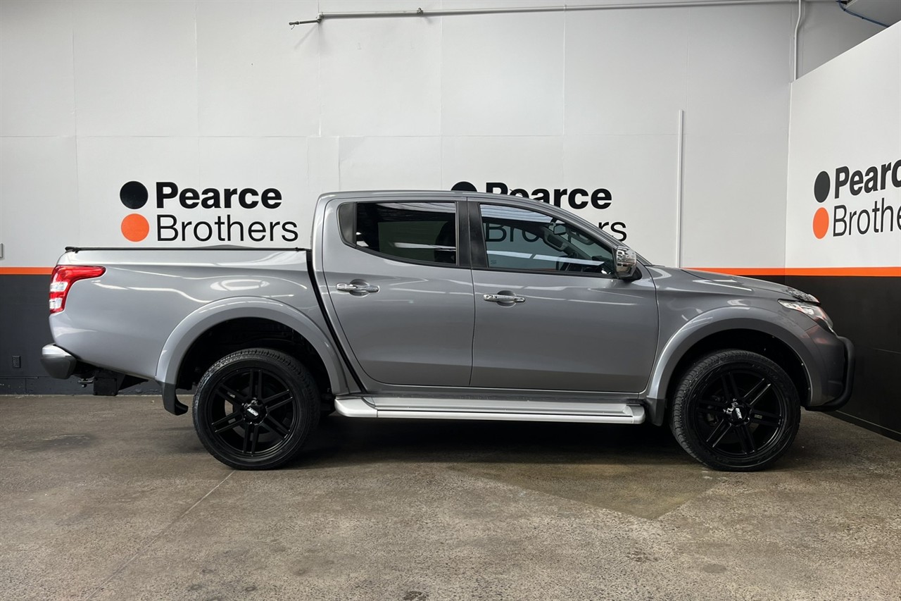 2017 Mitsubishi Triton