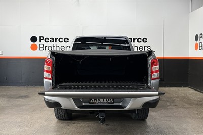 2017 Mitsubishi Triton - Thumbnail