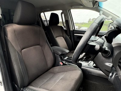 2016 Toyota Hilux - Thumbnail