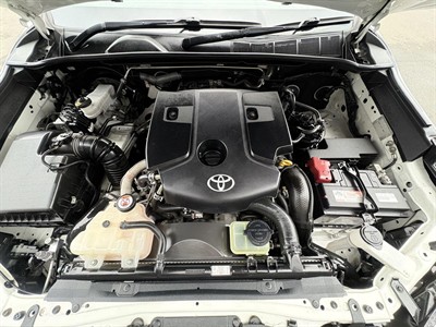 2016 Toyota Hilux - Thumbnail