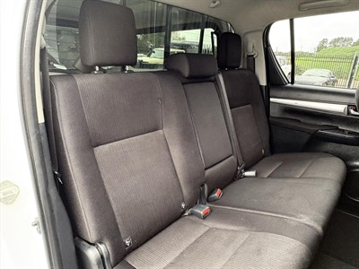 2016 Toyota Hilux - Thumbnail