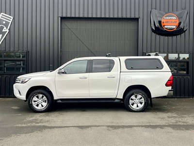 2016 Toyota Hilux - Thumbnail