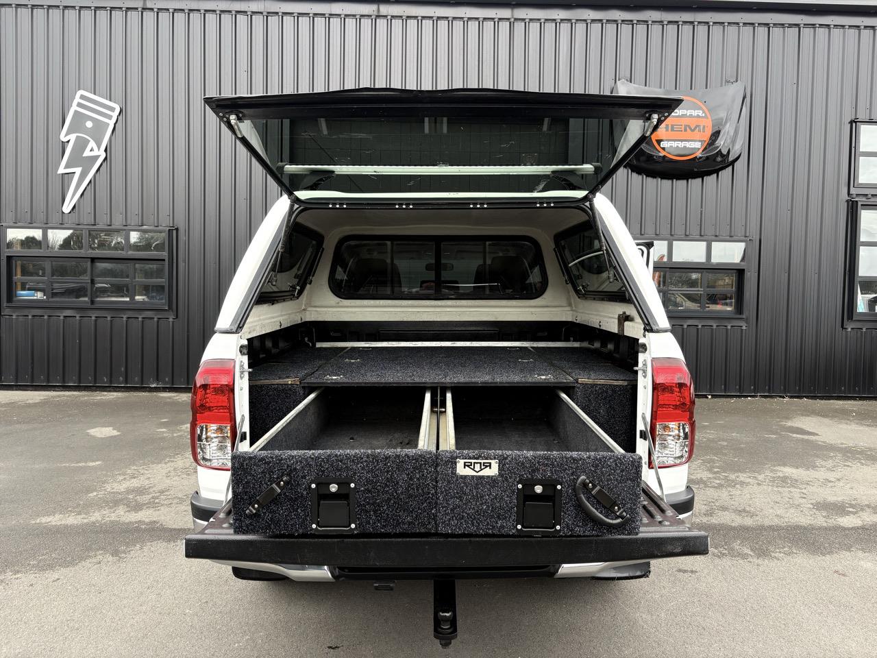 2016 Toyota Hilux