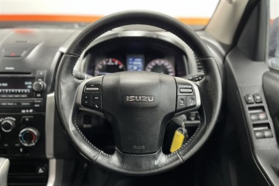 2014 Isuzu D-Max - Thumbnail