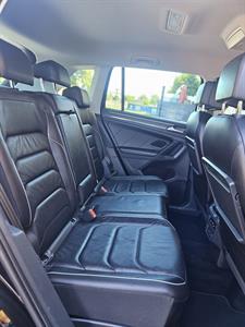 2019 Volkswagen Tiguan - Thumbnail