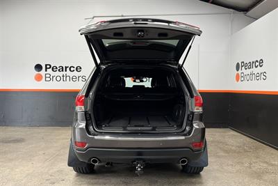 2014 Jeep Grand Cherokee - Thumbnail