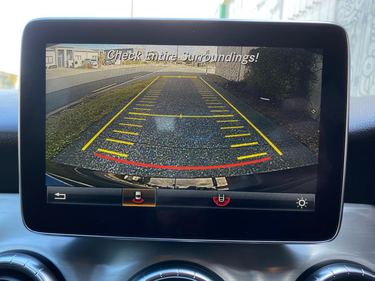 2015 Mercedes-Benz Cla180