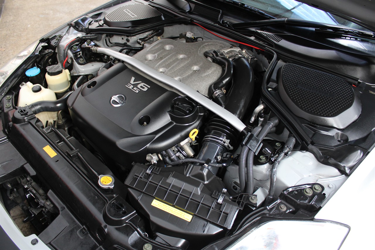 2004 Nissan Fairlady