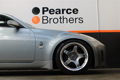 2004 Nissan Fairlady - Thumbnail