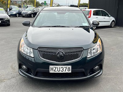 2015 Holden Cruze - Thumbnail