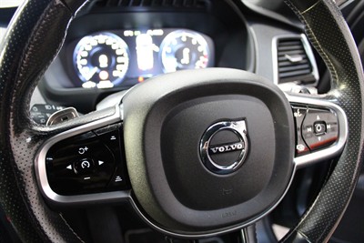 2017 Volvo Xc90 - Thumbnail