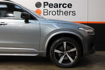 2017 Volvo Xc90 - Thumbnail