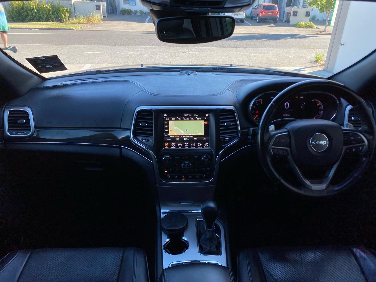 2019 Jeep GRAND CHEROKEE