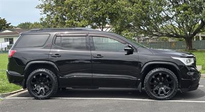 2018 Holden Acadia - Thumbnail