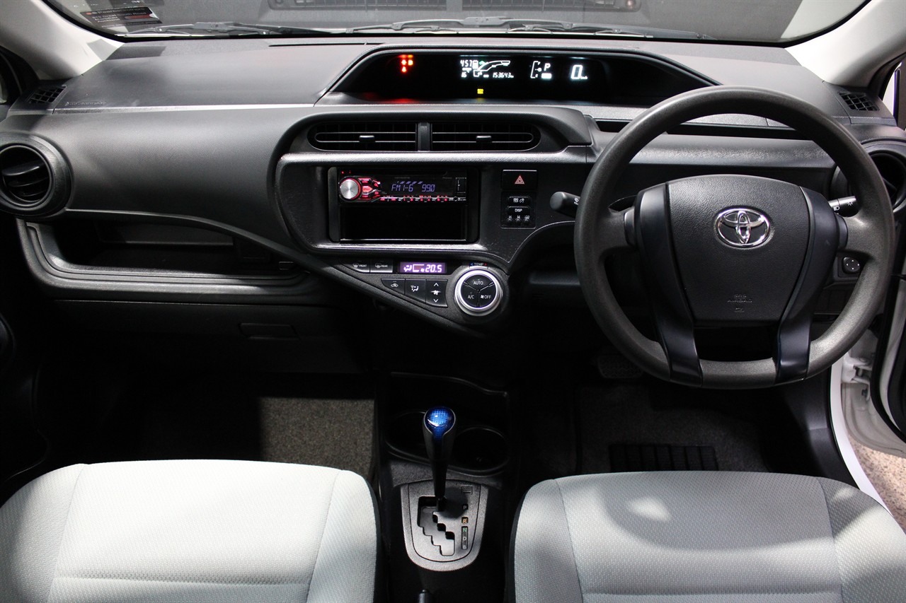2016 Toyota Aqua