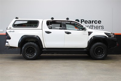 2017 Toyota Hilux - Thumbnail