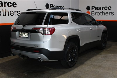 2020 Holden Acadia - Thumbnail