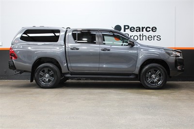 2024 Toyota Hilux - Thumbnail