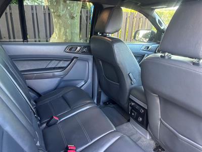 2017 Ford Everest - Thumbnail