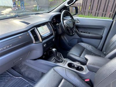 2017 Ford Everest - Thumbnail