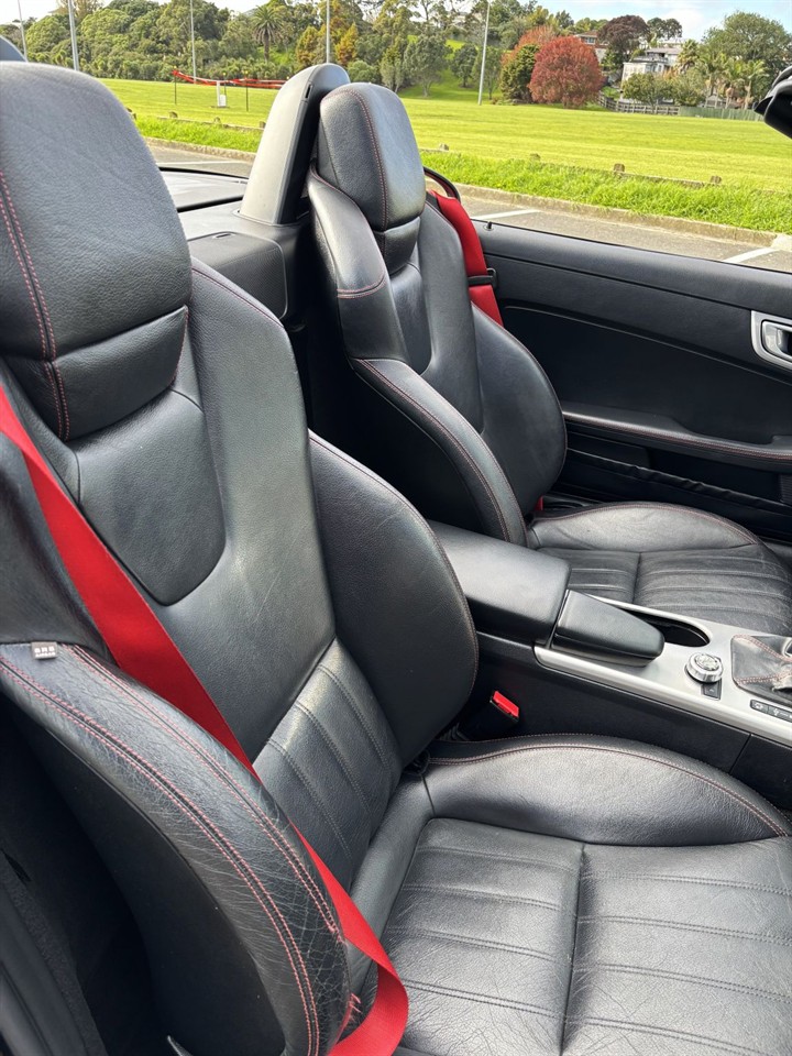 2012 Mercedes-Benz SLK 250