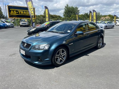 2010 Holden Commodore - Thumbnail