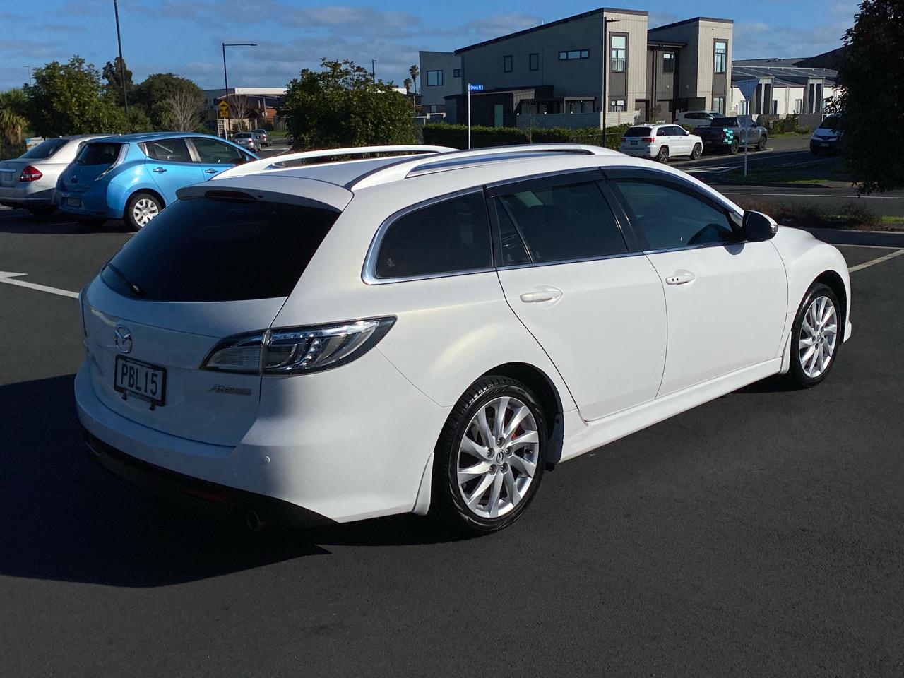 2011 Mazda Atenza