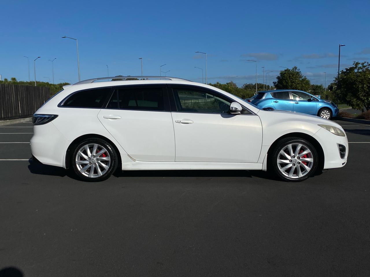 2011 Mazda Atenza