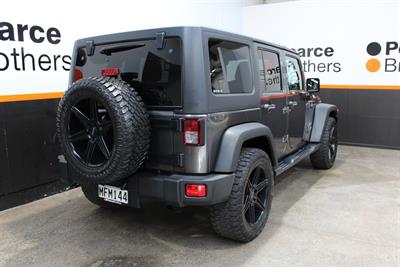 2019 Jeep Wrangler - Thumbnail