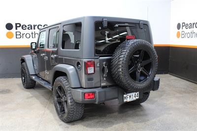 2019 Jeep Wrangler - Thumbnail