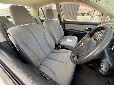 2007 Nissan Tiida - Thumbnail
