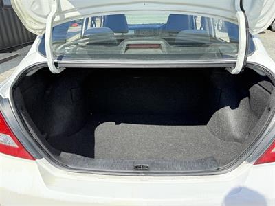 2007 Nissan Tiida - Thumbnail