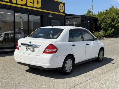 2007 Nissan Tiida - Thumbnail