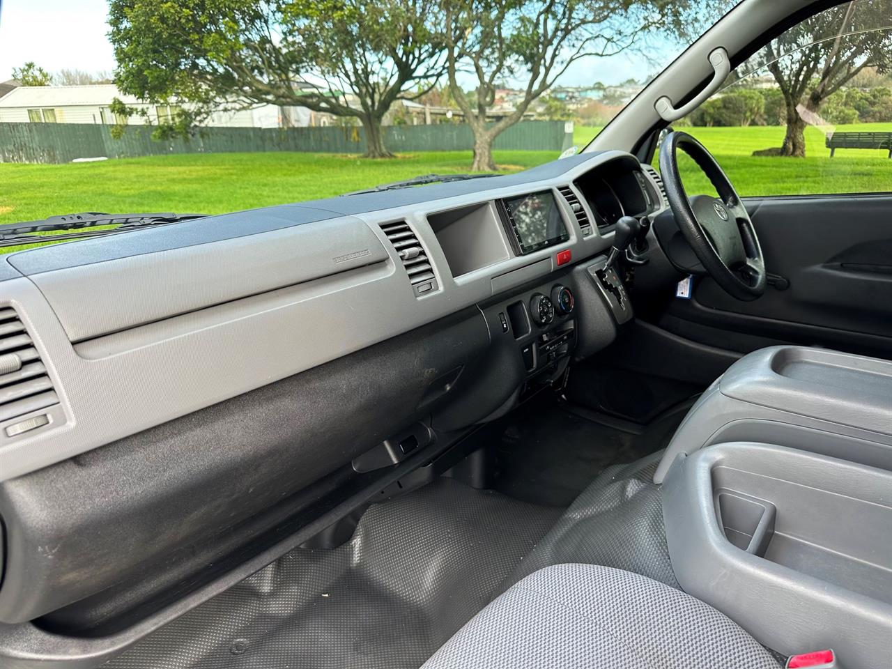 2009 Toyota Hiace