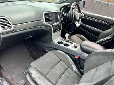 2018 Jeep Grand Cherokee - Thumbnail