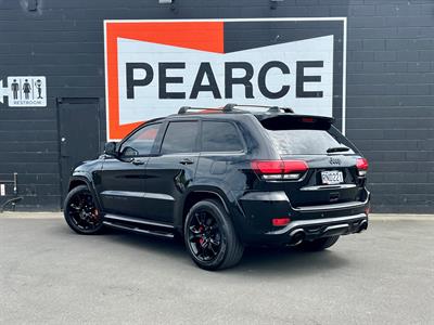 2018 Jeep Grand Cherokee - Thumbnail
