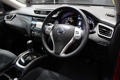 2016 Nissan X-Trail - Thumbnail