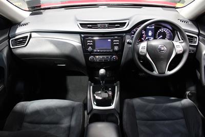 2016 Nissan X-Trail - Thumbnail