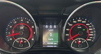 2013 Holden Commodore - Thumbnail