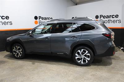 2022 Subaru OUTBACK - Thumbnail